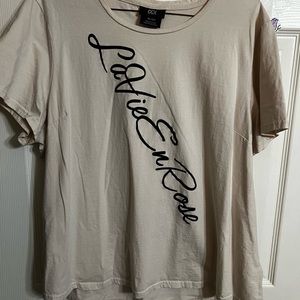 Graphic Tshirt, size 22, worn once.